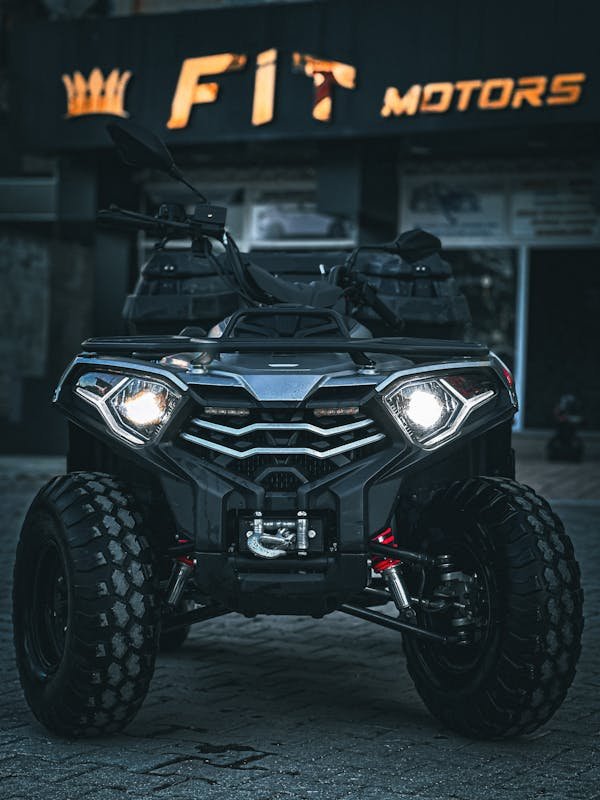 Découvrez les pneus quad 22 10 10 adaptés à chaque terrain